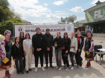 Здобувачі вищої освіти факультету взяли участь у загальноміському Ярмарку вакансій